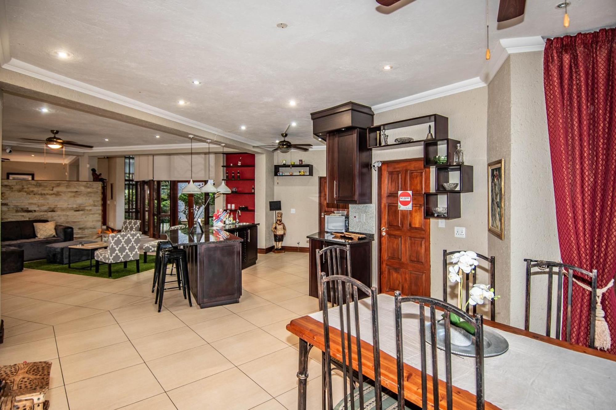 7 Saint Andrew Hotel White River Ngoại thất bức ảnh