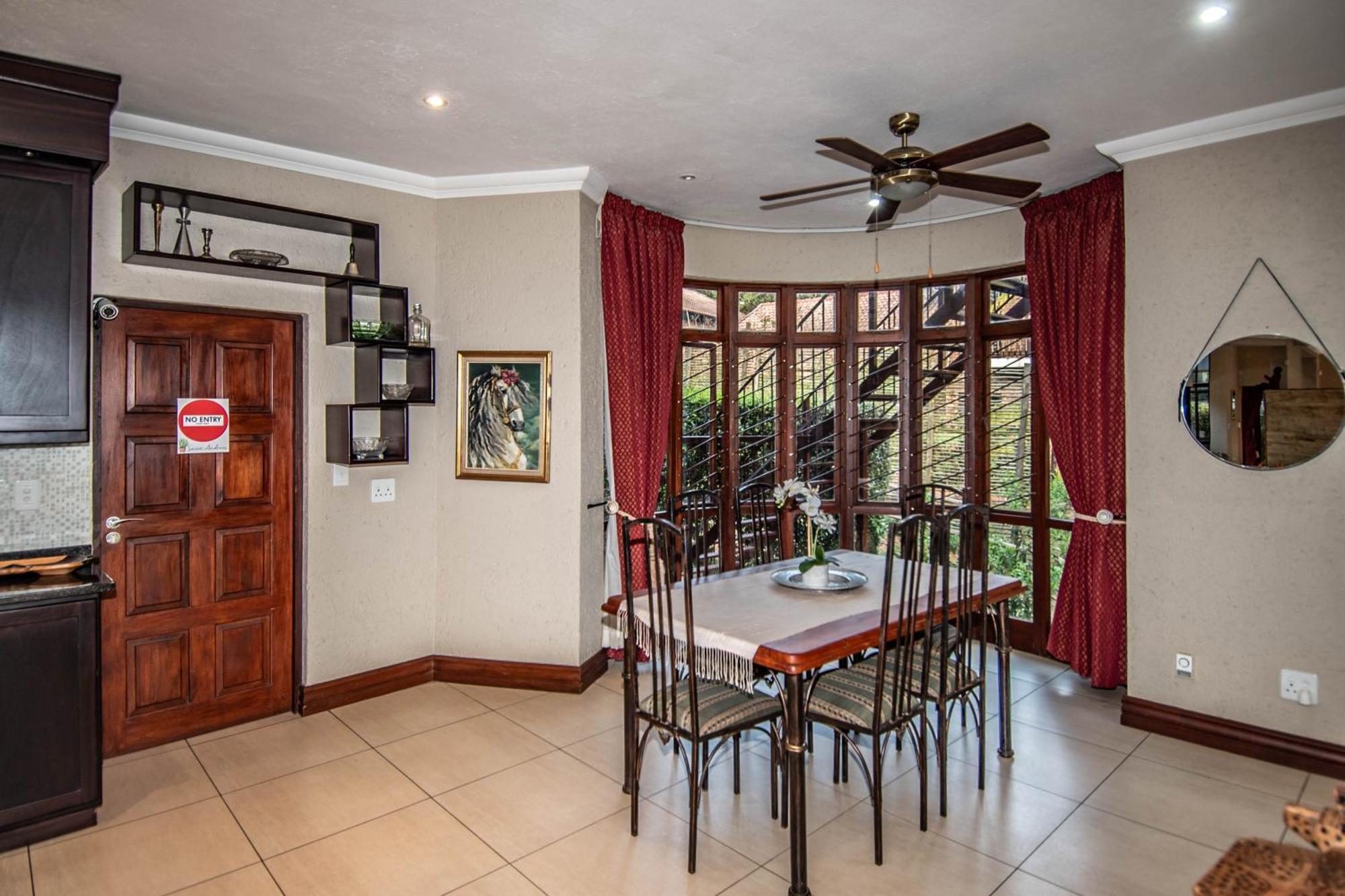 7 Saint Andrew Hotel White River Ngoại thất bức ảnh